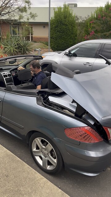 Chef’s Peugeot 307cc