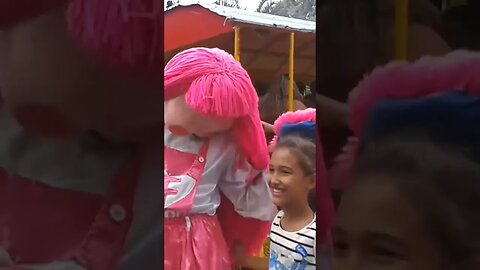 ALEGRIA DAS CRIANÇAS COM FOFÃO, FOFONA, O MÁSKARA E GOKU DANÇANDO NO TRENZINHO BH, LIKE