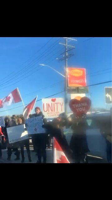 MSM won't show you this. FB shuts down 600K+ Trucker Convoy Group