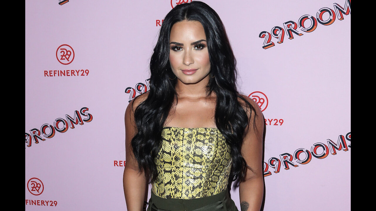 Demi VS Trump: Demi Lovato calls out Donald Trump on political anthem Commander in Chief