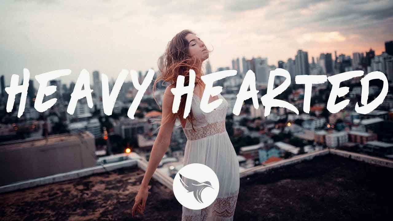 Taska Black - Heavy Hearted (Lyrics) ft. Emma Sameth