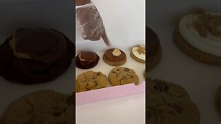 Mr. Blindbandit goes to Crumbl cookie #shorts #food #foodie #viral #cookies #crumblcookies #fyp #nc