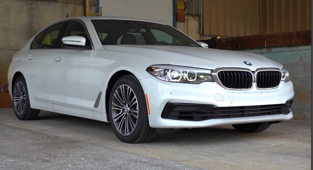 2020 BMW 530i Review