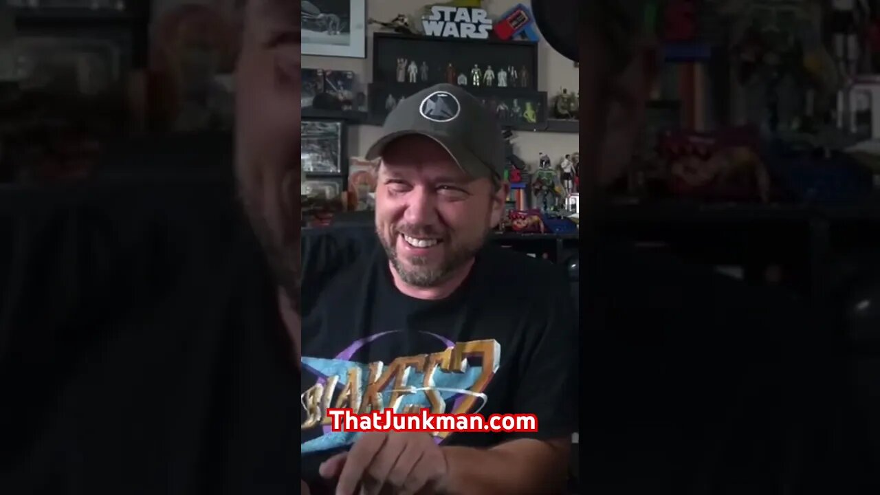 Junkman’s odd Horror Fan Friend