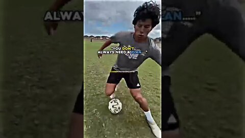 Do YOU 🫵 like to improvise❓ #3minutehighlights #3mh #threeminutehighlights #soccer #football #plan