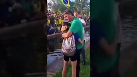 PRESIDENTE BOLSONARO CHORA EMOCIONADO... #shorts