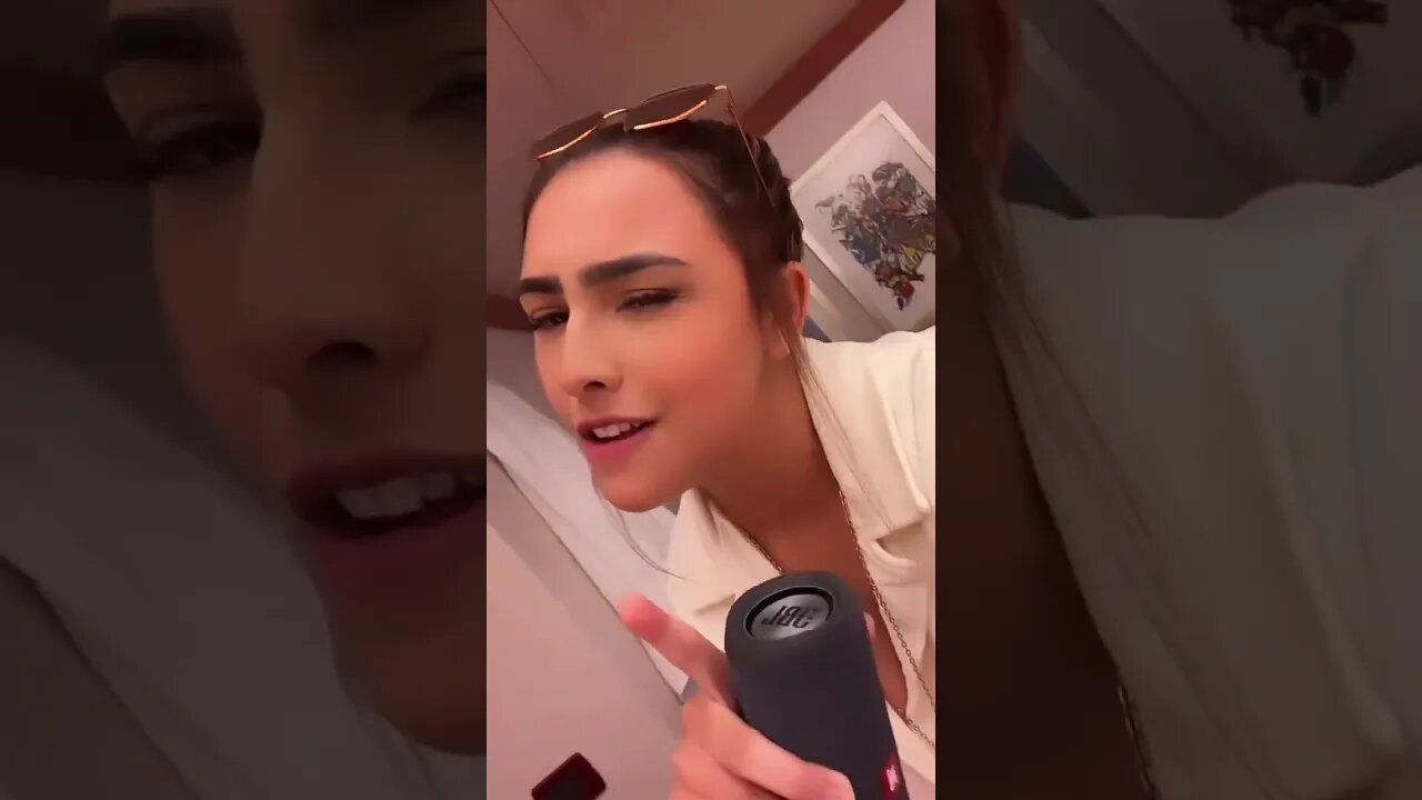 todas coisas que só ela faz