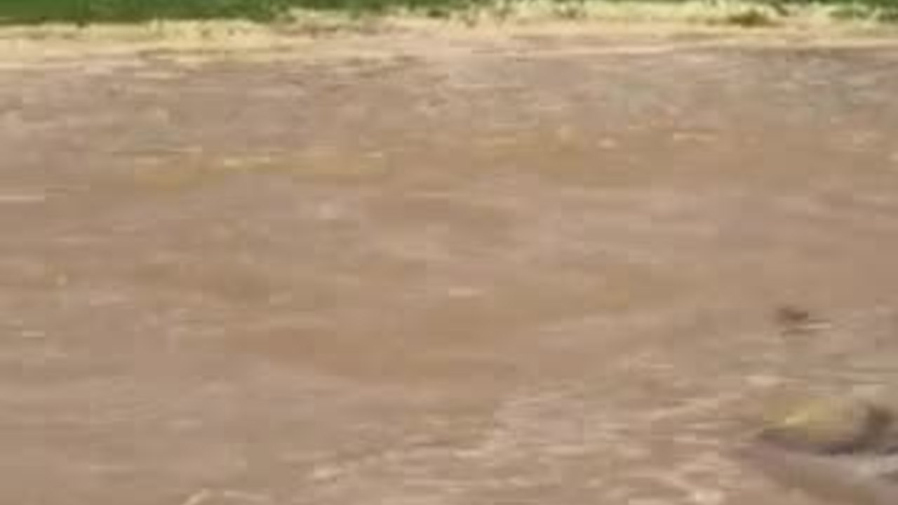 Water main break complaints in Royal Palm Beach