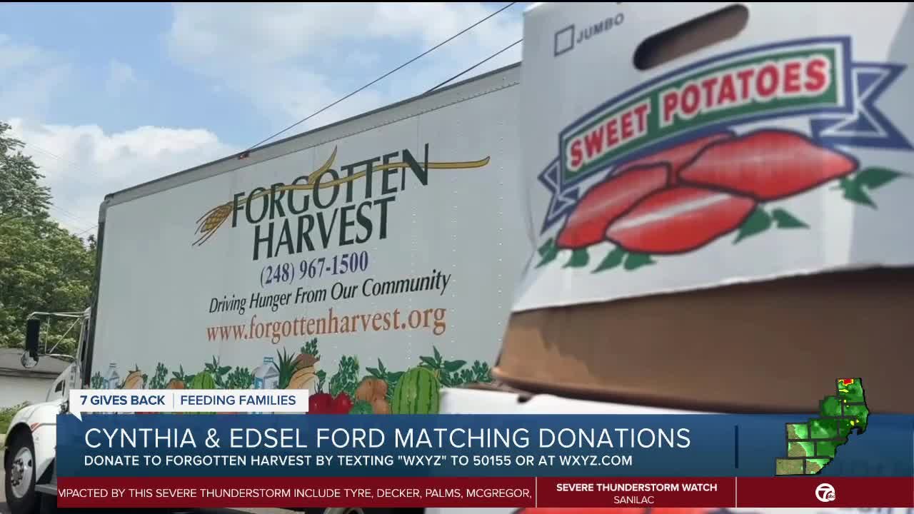 Forgotten Harvest helping out those in need at Womack Temple in Inkster