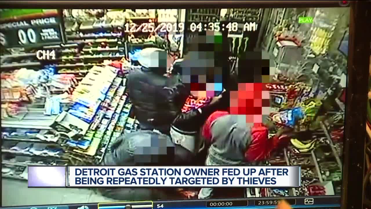 Detroit Citgo gas station ransacked despite green light and police response