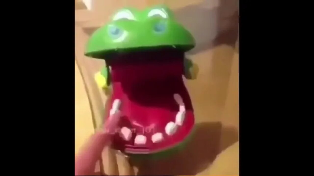 Bitten by a toy crocodile and dies #shorts