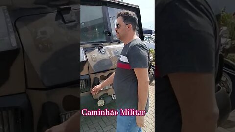 Ala Militar - Caminhão Militar-Metralhadora ?