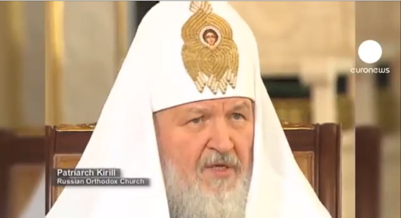 gli ORTODOSSI SONO UNA CHIESA CRISTIANA,senza un'autorità centrale come il Papa cattolico,IL PATRIARCA CRISTIANO ORTODOSSO RUSSO Kirill è considerato come il rappresentante e il capo spirituale di tutti i cristiani ORTODOSSI RUSSI