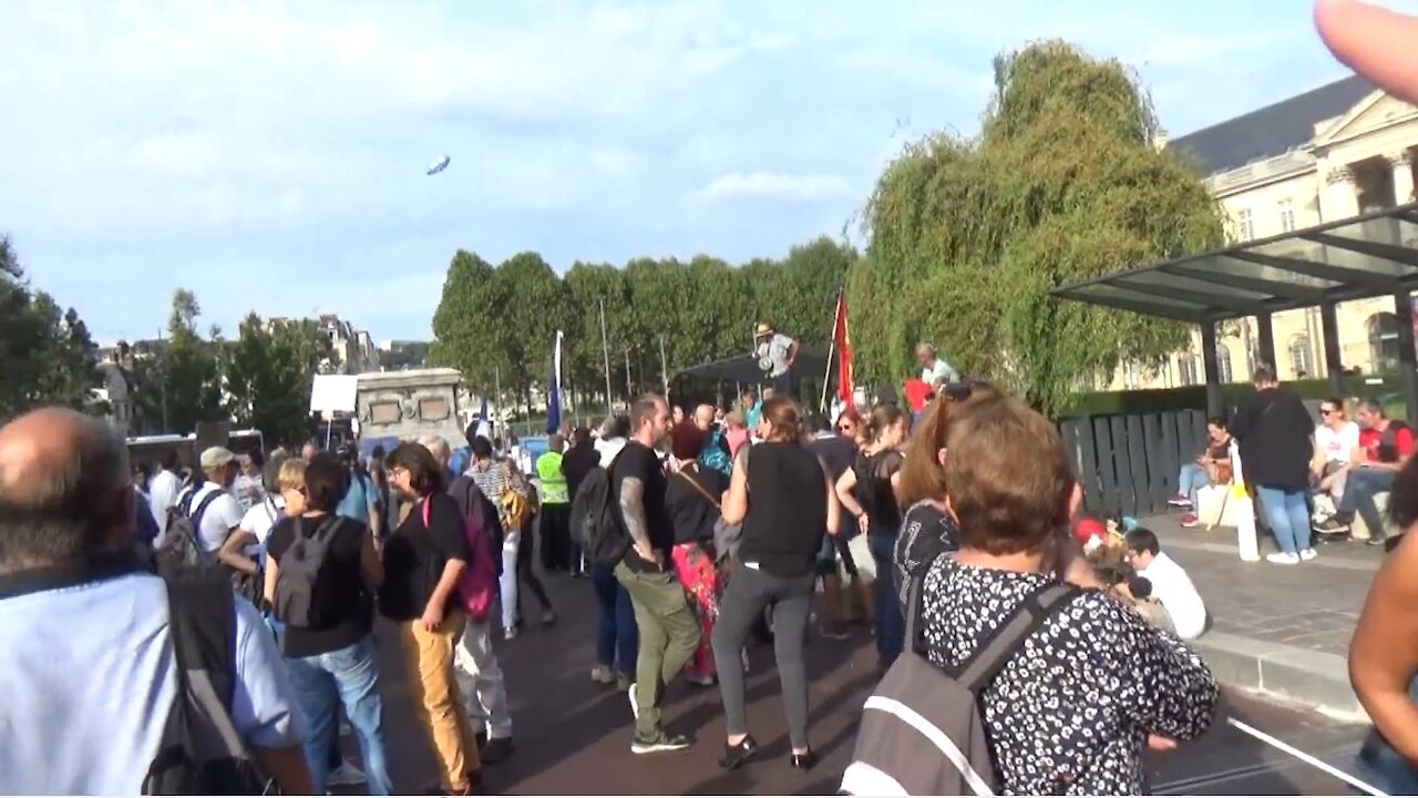 Manif Rouen décollage drone Police 25092021 Cam terrain