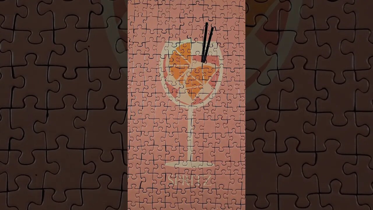 Cheers!🥂 #puzzle #ravensburger #puzzletime #cheers #satisfying #metime