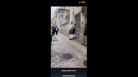 Israeli spitting on Christians