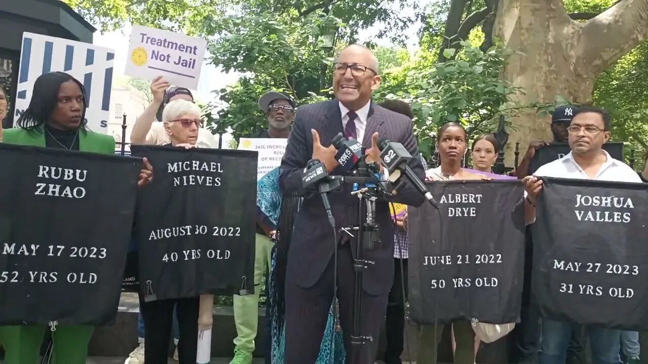 The #haltsolitary #closerikers @NYCAIC #rubuzhao #joshuavalles City Hall 6/1/23