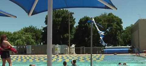 World's largest swim lesson today