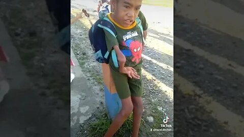 makita ninyo Itong video maiyak talaga kayo sa condition Nya..video ko dumaan.at na interview ko