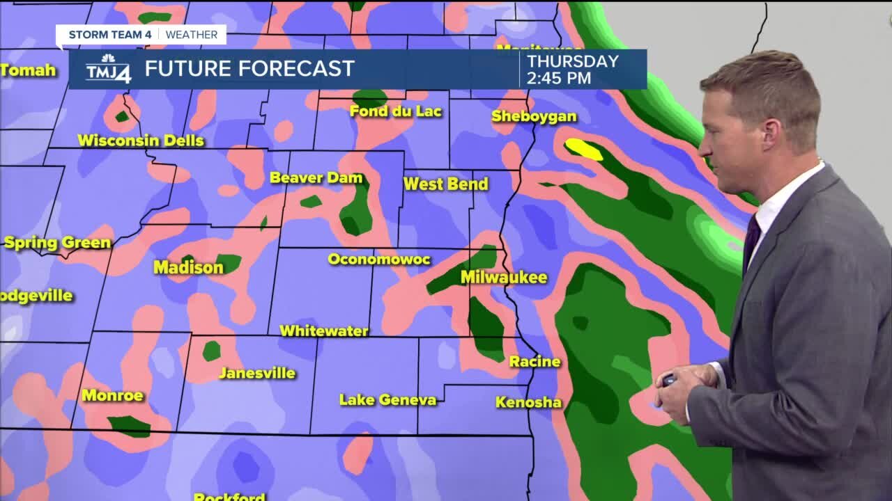 Wintry mix Thursday morning before heavy snow settles in the afternoon