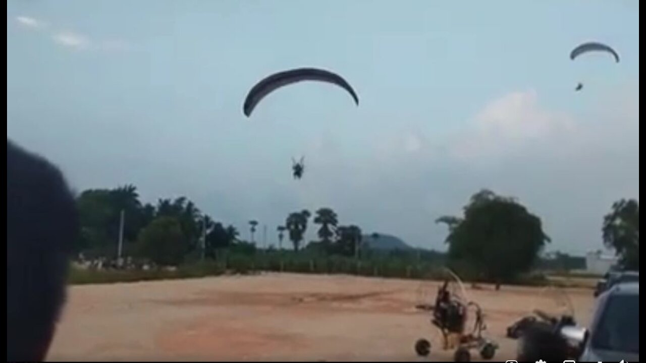 South Border Flying Umbrella Fly to Sanam Klang Thung Ban Beseng