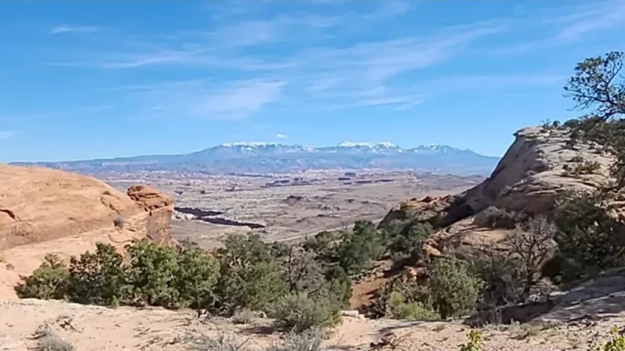 Halo From The Most Beautiful Spot In Moab , Live