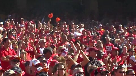 Chiefs fans allowed at Arrowhead this season