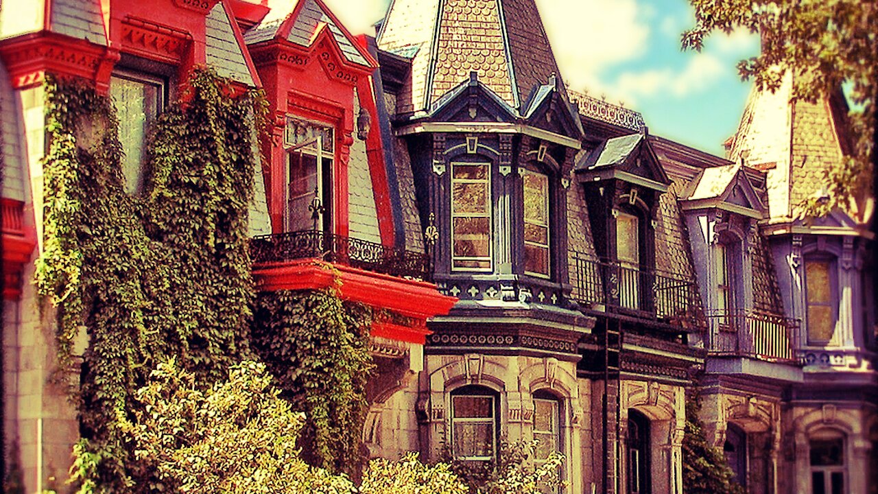 VICTORIAN HOUSE_ CANADA SYMBOL OF PROSPERITY PAST