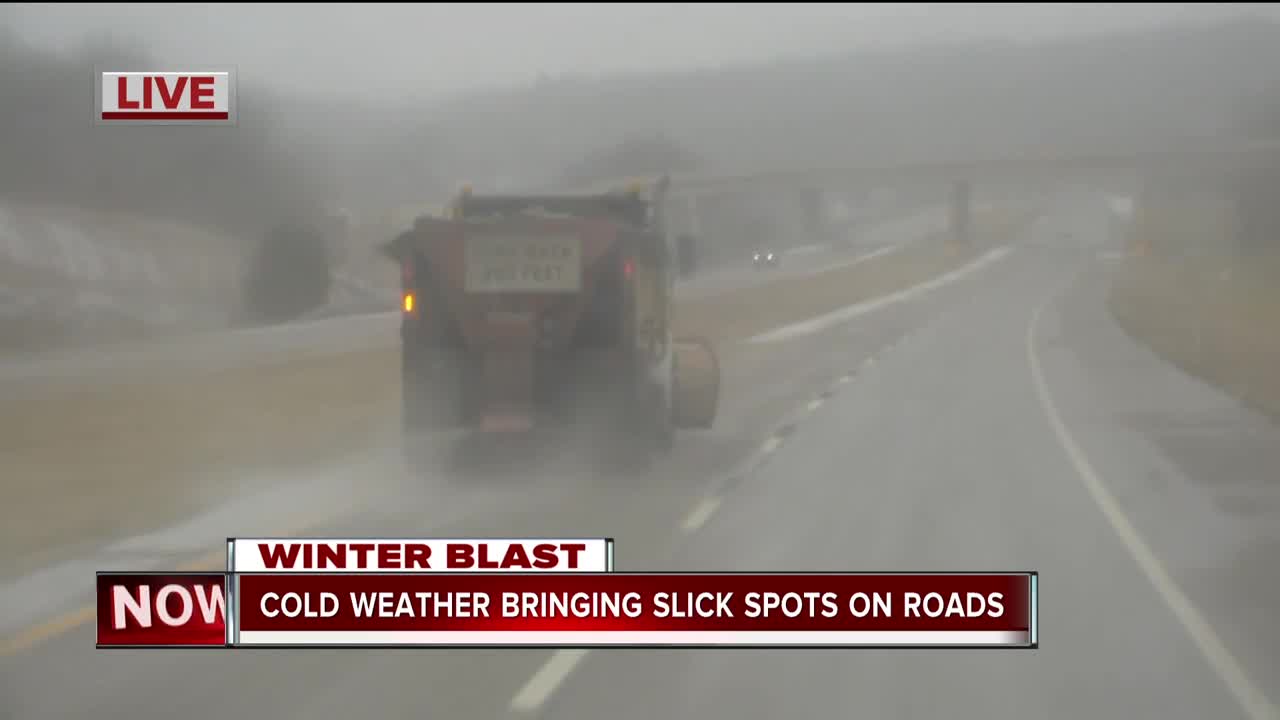 Crews clearing turnpikes during winter weather