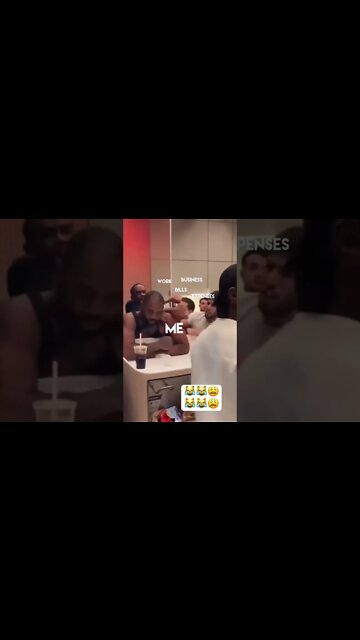 YOOOH! HE’S UNBOTHERED! 😹😹😹 #shorts #viral #youtubeshorts #tiktok #trending #funny #music #lol