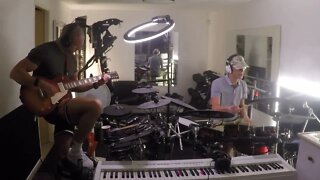 Warm-up electric guitar & drums duet improv blues funk out Pt 4 - JHE (JE) 9/13/22