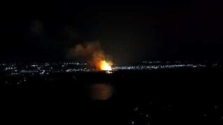 Un drone film un incendie aux États-Unis