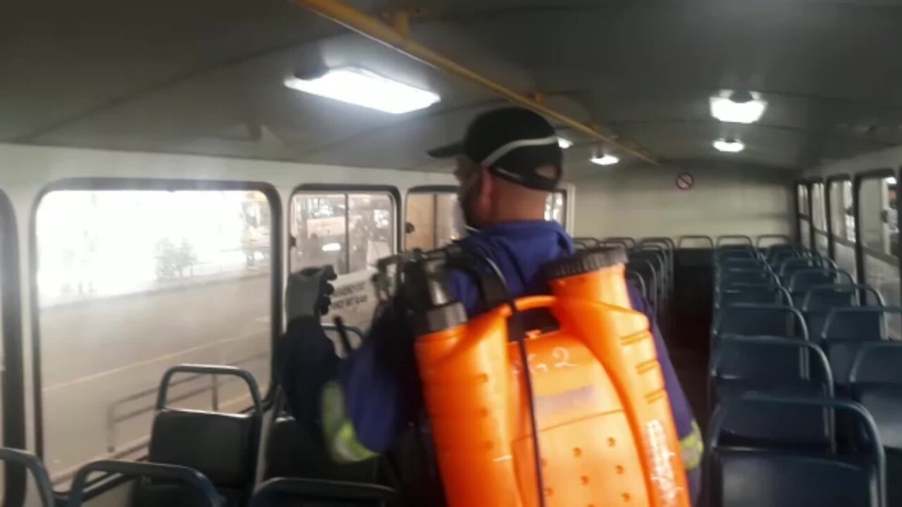 South Africa - Cape Town - Minister of Transport and Public Works in the Western Cape visisg the Cape Town Bus Terminus (Video) (bxe)