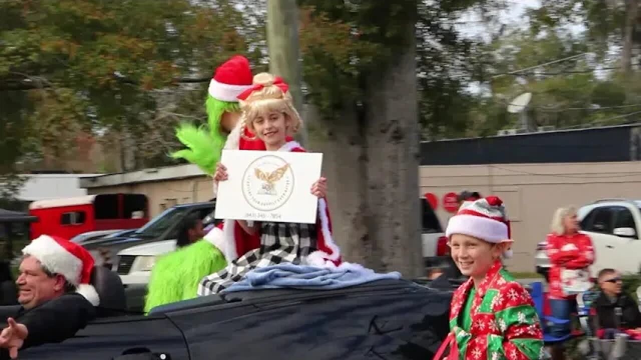 The Complete 2022 Summerville Christmas Parade, Summerville, South Carolina