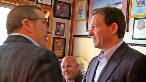 Ron DeSantis PAINFUL CRINGE diner visit