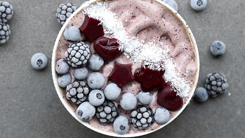 NiceCream Smoothiebowl mit selbstgemachten Fruchtgummies