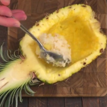 Teriyaki Chicken Pineapple Boats