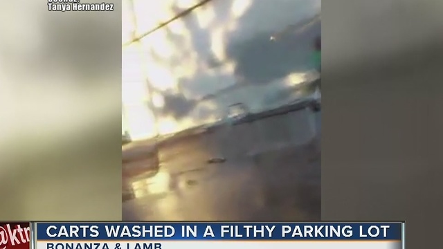 Crews clean food carts in dirty alley behind Las Vegas grocery store