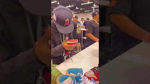 Legit checking some major grails / heat! #legitcheck #heat #grail #sneakers #offwhite #jordan #nike