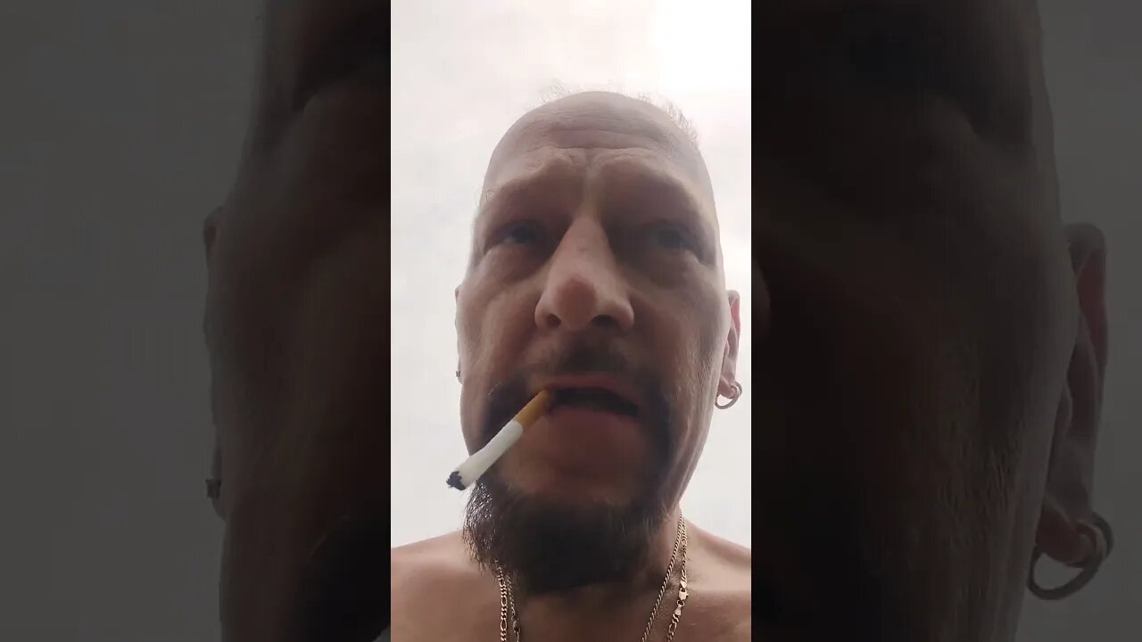 MR ZOE FROM THE FARM! Deserve WTF HE GETS!