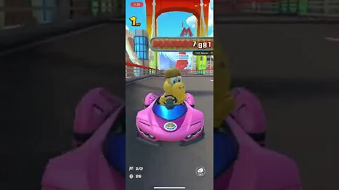 Mario Kart Tour - Gold Koopa (Freerunning) Gameplay (Mario vs. Luigi Tour Gift Reward Driver)