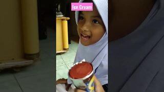 Ice cream & burung #shorts #icecream #burung
