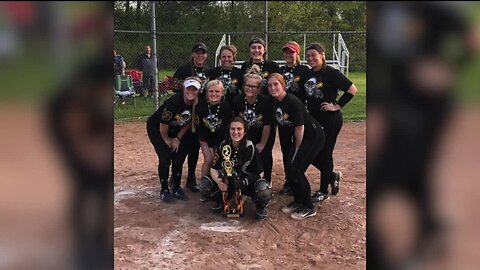 WXYZ Senior Salute: Riverview softball