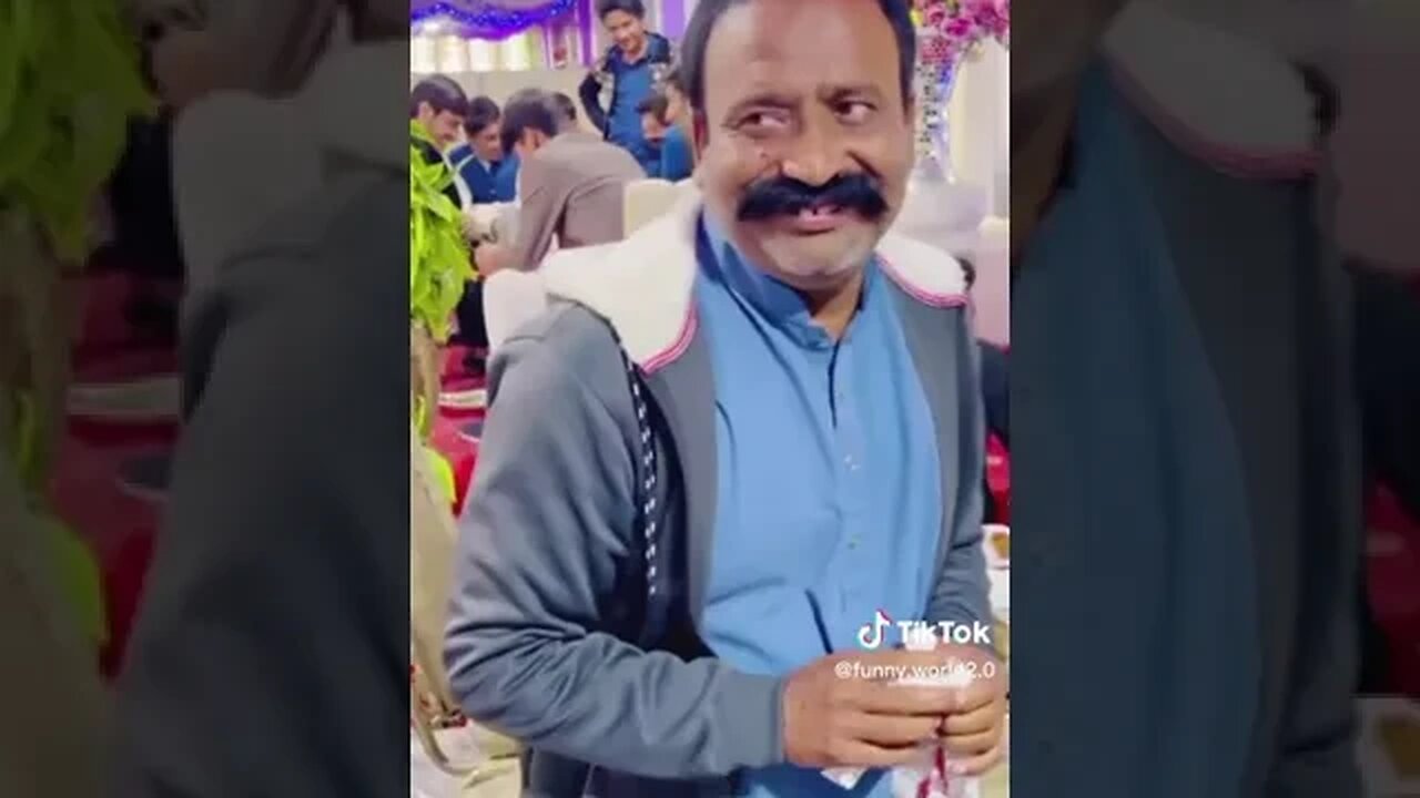 Jab Ma Shadi Hall Main Cold Drink Chori Karta Pakda Gya🤣🤣🤣🤣🤣🤣🤣😂😂😂😂😂😂😂😂😂😂😂😂😂😂😂😂#viral #trending #shor