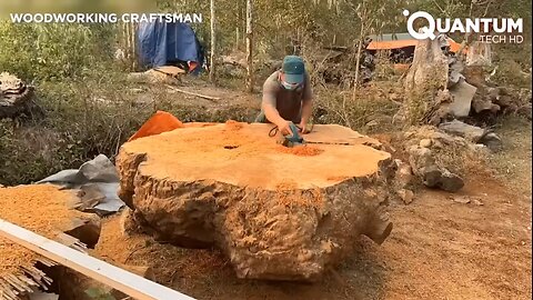 Korean Master Craftsmen Carving Most Beautiful Table From a Huge Stump