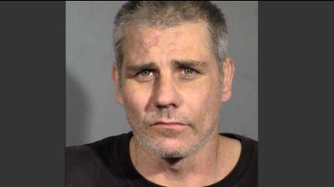 Social media assists Vegas police in 'blue bucket bandit' capture