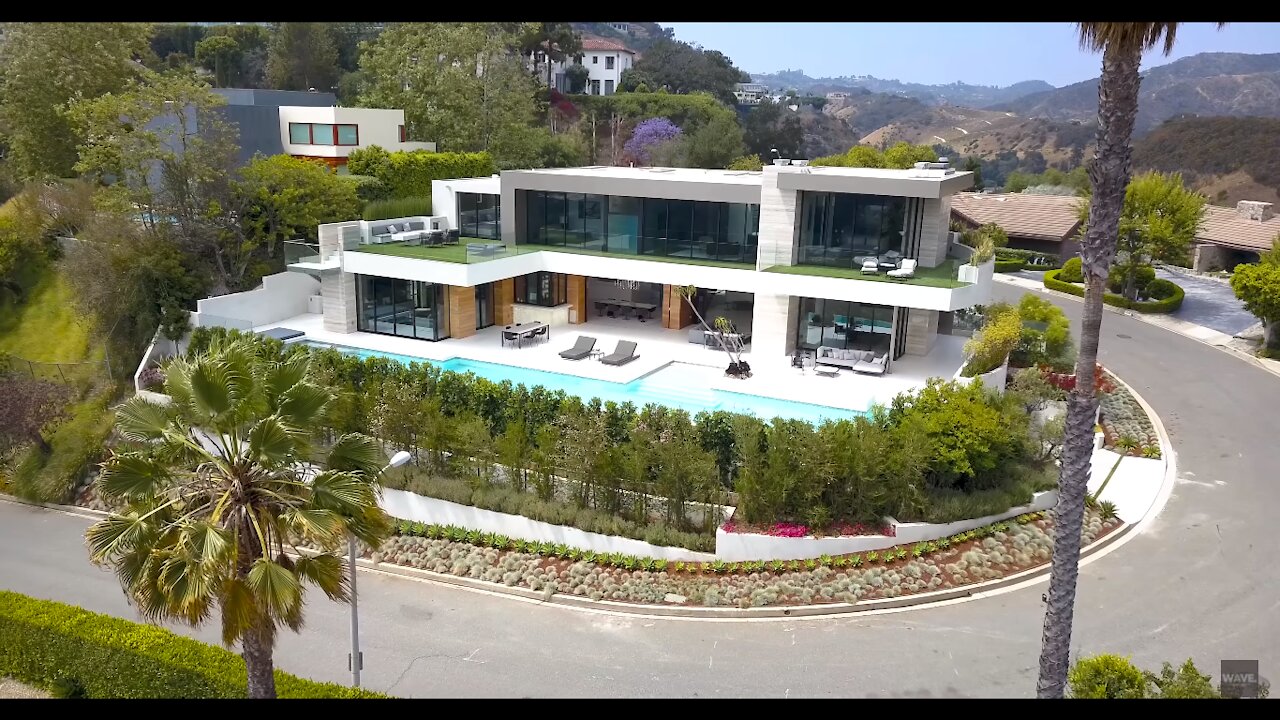 NEW SUPER HOUSE !!! $27,350,000 | 1251 Shadow Hill Way. Beverly Hills. CA 90210