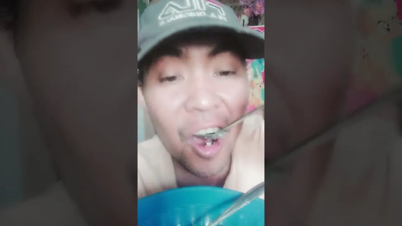 Hari ini makan mie rebus telor