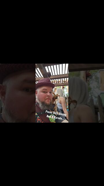 Disney's Festival Of Fantasy Parade : Pecos Bills Dining And A Parade