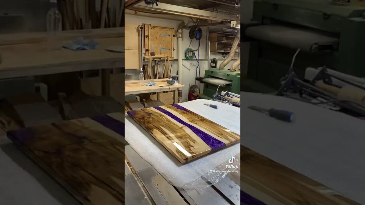 This is super shiny #shorts #woodworking #shortvideo #subscribe #trending #resinart #coffeetable